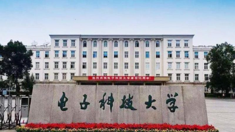PCB打样与批量生产：交期对比解析